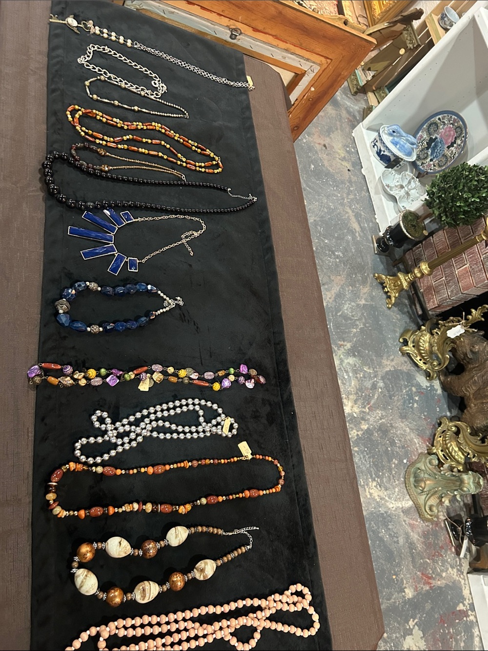 Set up 13 vintage necklaces